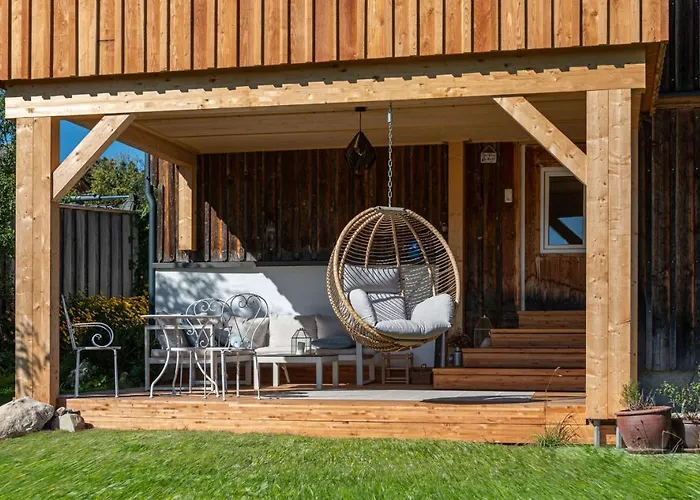 - Your Austrian * Altaussee